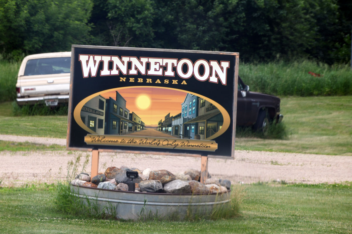 141 The Fun Club visited the unique town of Winnetoon, NE.JPG